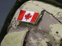 La circulation sur les routes de plusieurs bases des Forces canadiennes a été ralentie mercredi.