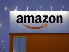 L'Université d'Ottawa rejette un partenariat proposé avec Amazon 