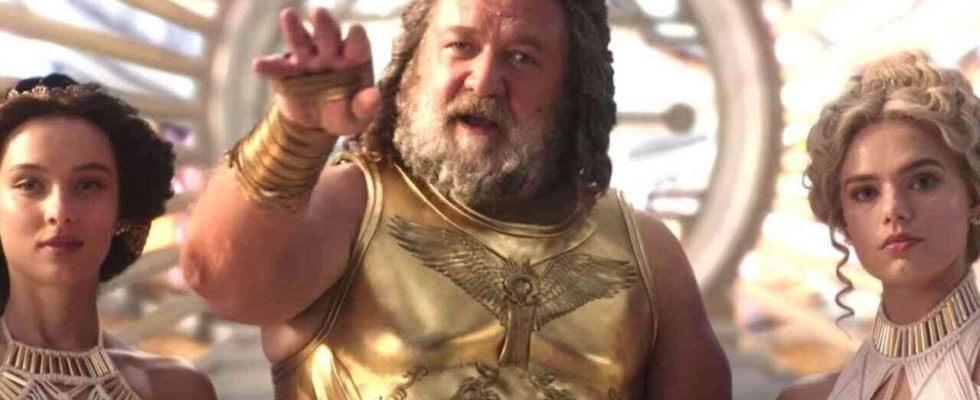 Russell Crowe parle de son accent controversé de Zeus dans Thor Love And Thunder