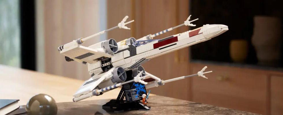 Le X-Wing le plus grand et le plus détaillé de Lego a atterri pour 239,99 $