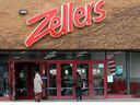 Un magasin Zeller's au centre commercial Tillicum à Victoria, en Colombie-Britannique, 2012.