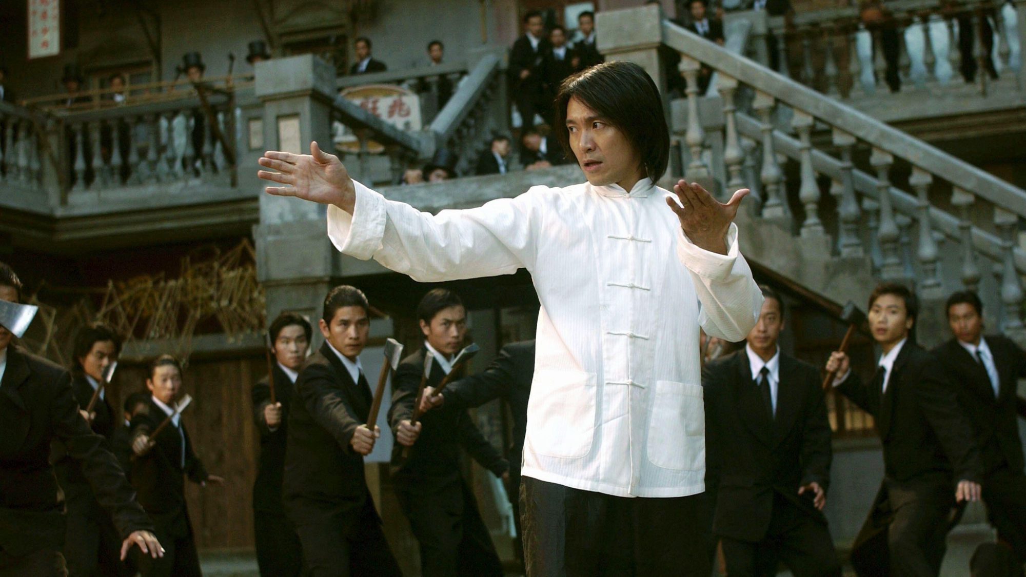 Stephen Chow est prêt à se battre dans Kung Fu Hustle