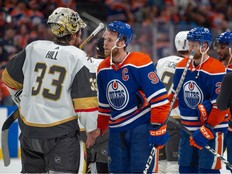 TYCHKOWSKI : Du pli à l'entraîneur, les Oilers d'Edmonton apprennent de dures leçons