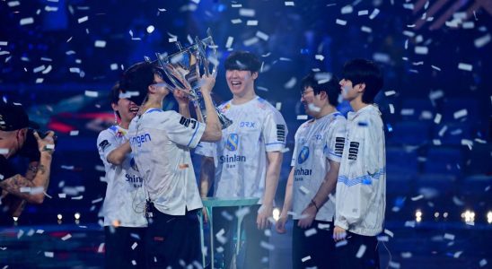 Team DRX wins League of Legends 2022 World Championships