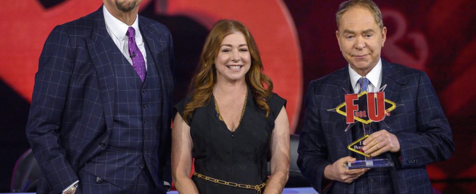 Penn & Teller: Fool Us TV show on The CW: canceled or renewed for season 10?