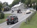 Une image tirée d'une vidéo qui a capturé le moment avant que la moto de Félix-Antoine Gagné entre en collision avec la camionnette d'Éric Rondeau sur la route 345 à Ste-Élisabeth le 22 juillet 2019. 