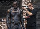 Idris Elba et James Gunn sur le tournage de The Suicide Squad.