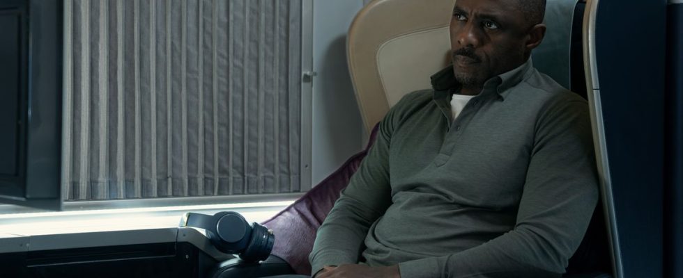 Hijack d'Apple TV Plus a 24 rencontres Pris dans un avion, avec le passager Idris Elba