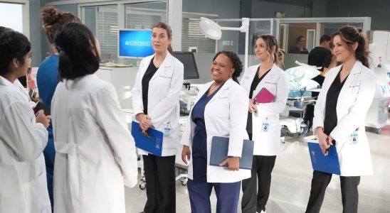La patronne de Grey's Anatomy, Shonda Rhimes, taquine l'avenir de la série