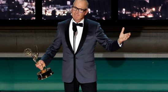 LOS ANGELES, CALIFORNIA - SEPTEMBER 12: Michael Keaton accepts Outstanding Lead Actor in a Limited or Anthology Series or Movie for "Dopesick onstage during the 74th Primetime Emmys at Microsoft Theater on September 12, 2022 in Los Angeles, California. (Photo by Kevin Winter/Getty Images)