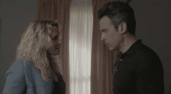 Regardez Scola et Nina du FBI débattre d'un appel important pour sa grossesse dans le clip final exclusif de la saison 5