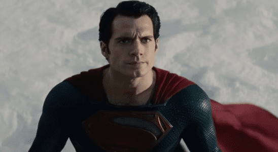 Zack Snyder partage l'idée de Superman qu'il n'a pas pu utiliser parce qu'elle a "brisé" l'esprit du studio