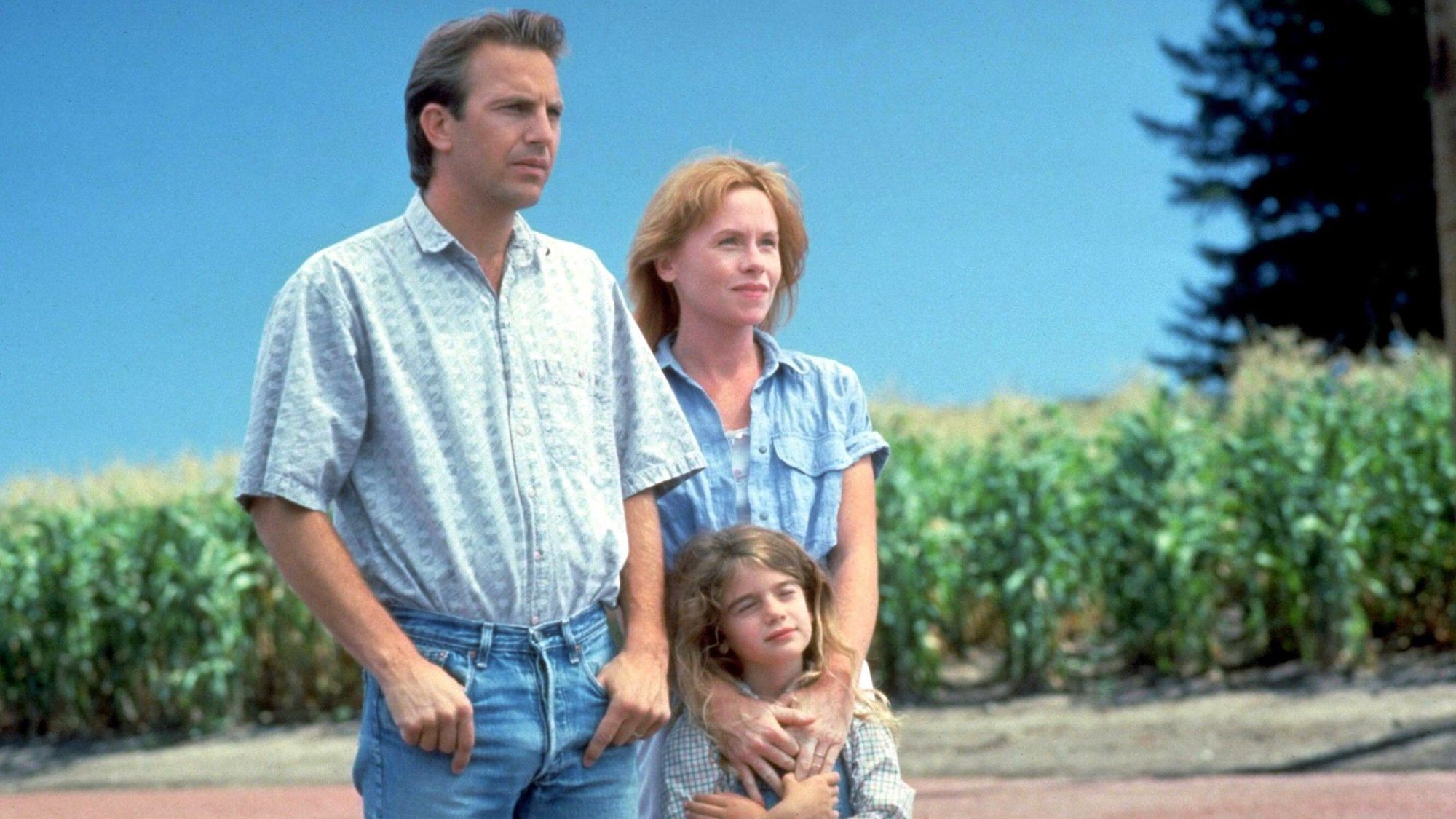 (De gauche à droite) Kevin Costner, Amy Madigan et Gaby Hoffmann dans Field of Dreams