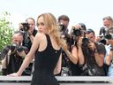 Lily-Rose Depp au photocall de The Idol au Festival de Cannes 2023.