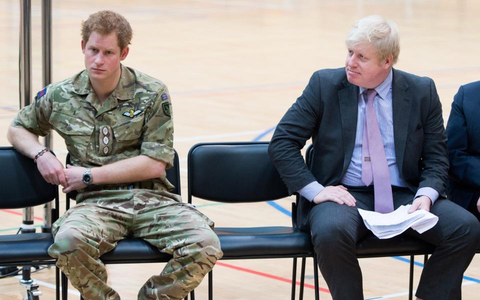 Boris Johnson et le prince Harry - WireImage