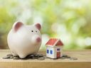 Le FHSA est un nouvel ajout passionnant aux programmes d'épargne que les propriétaires peuvent exploiter lors de l'achat de leur première maison.