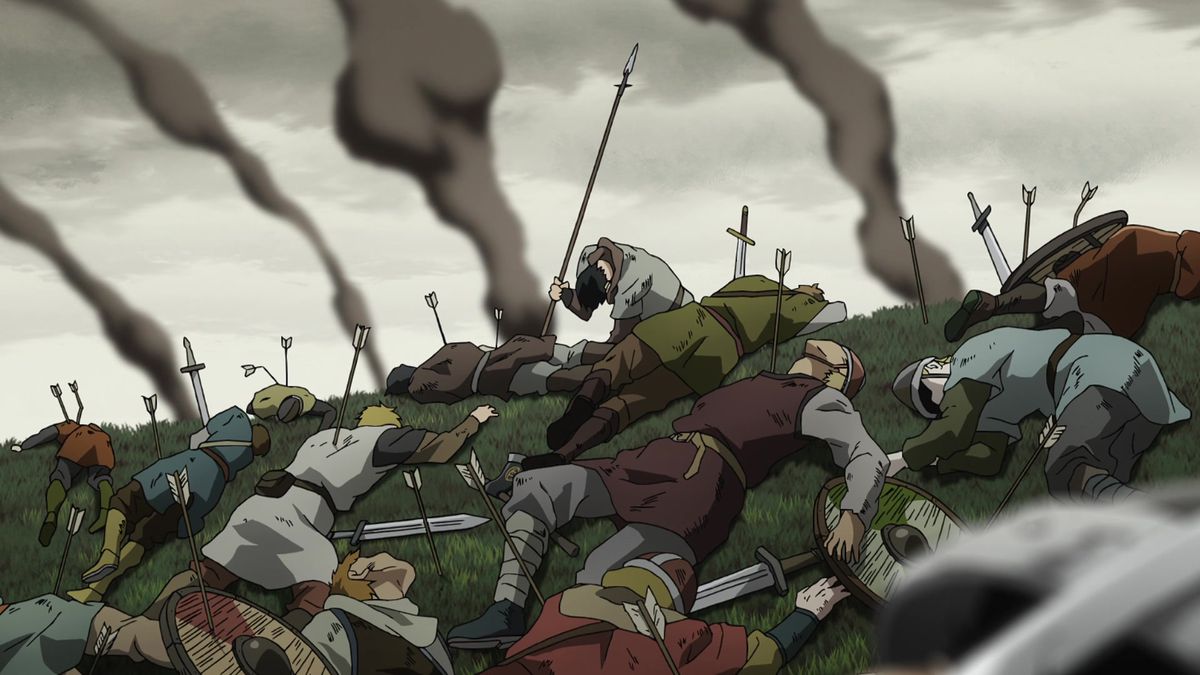 Un champ de bataille avec un tas de cadavres dessus et une personne au sommet d'une petite colline appuyée contre sa lance