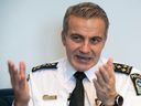 Le chef de la police de Montréal, Fady Dagher, affirme que la violence chez les jeunes est un problème complexe lié à la façon dont la violence a été banalisée chez les jeunes et à la croissance de la criminalité « désorganisée » dans la ville.