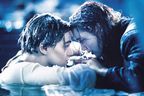 Leonardo DiCaprio et Kate Winslet dans une scène du Titanic.
