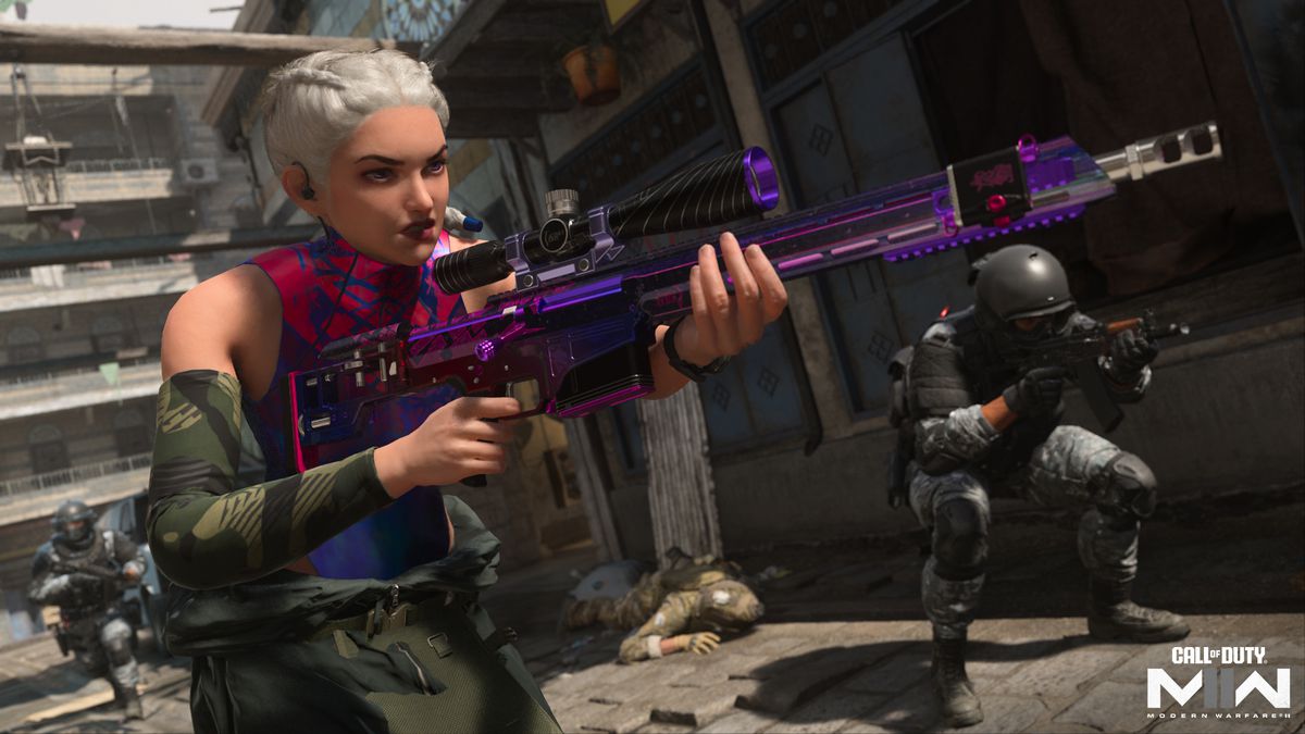 Un opérateur avec un fusil de sniper rose dans Call of Duty Modern Warfare 2