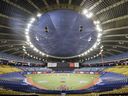 Le stade olympique configuré pour le baseball à Montréal.