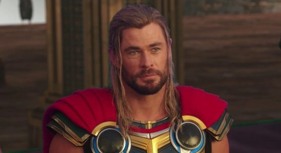 Chris Hemsworth dit Thor: Love and Thunder "est devenu trop idiot"