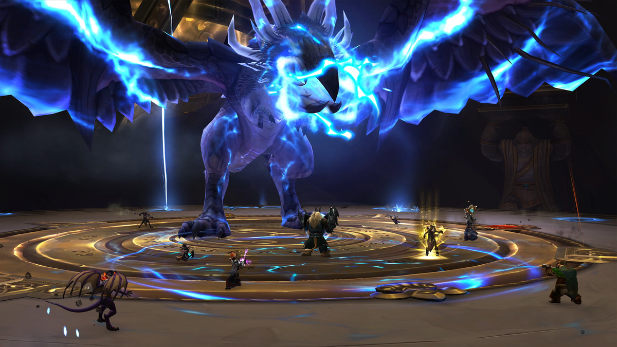 Les joueurs de World of Warcraft combattent le dragon Primalist Raszagath dans le raid Vault of the Incarnates.