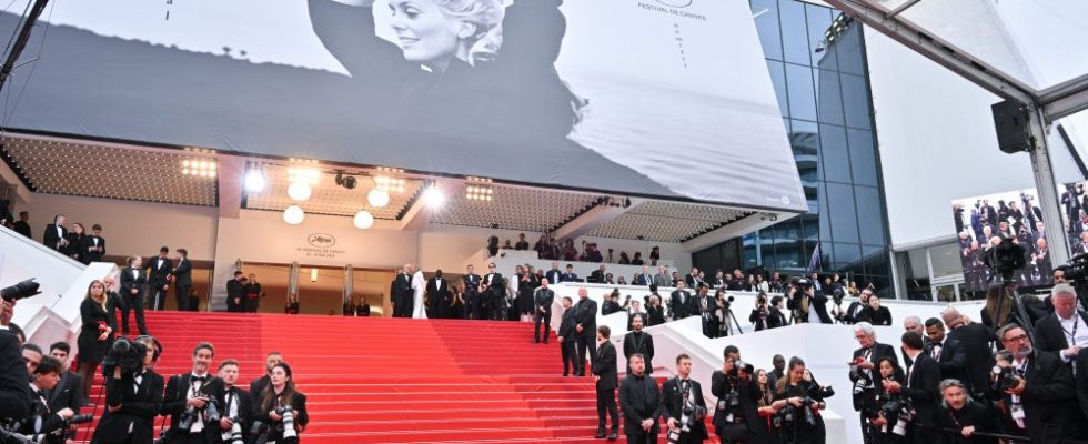 CANNES, FRANCE - MAY 20: Atlosphere of the red carpet during the 76th annual Cannes film festival at  on May 20, 2023 in Cannes, France. (Photo by Stephane Cardinale - Corbis/Corbis via Getty Images)