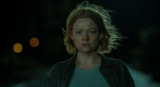 Le nouveau thriller de Netflix, Run Rabbit Run, permet à Sarah Snook d'affronter un traumatisme de front