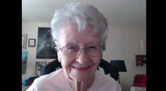 Skyrim Grandma abat les rumeurs d'apparition de Starfield NPC: "Je ne suis pas dans le jeu"