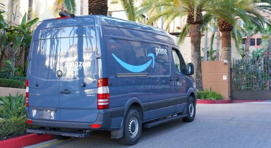 Un procès accuse Amazon d'avoir trompé les clients pour qu'ils achètent Prime