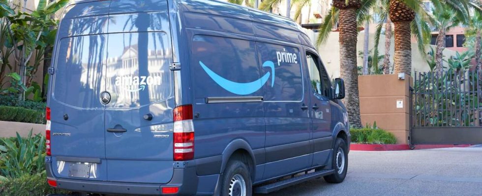 Un procès accuse Amazon d'avoir trompé les clients pour qu'ils achètent Prime