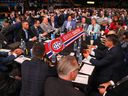 Le personnel des Canadiens de Montréal lors du repêchage Upper Deck NHL 2023 au Bridgestone Arena le 29 juin 2023 à Nashville, Tennessee.