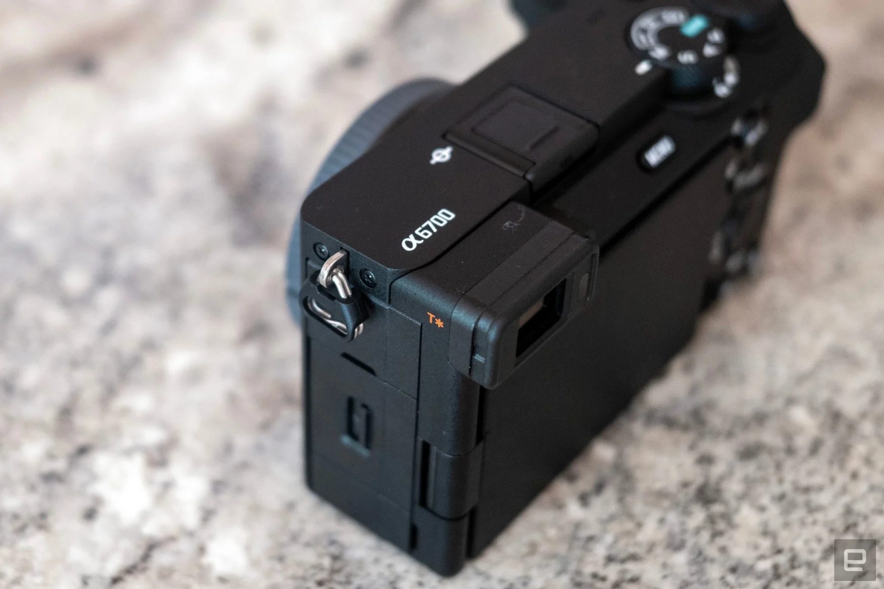 L'A6700 de 26 mégapixels de Sony est son nouvel appareil photo sans miroir APS-C phare