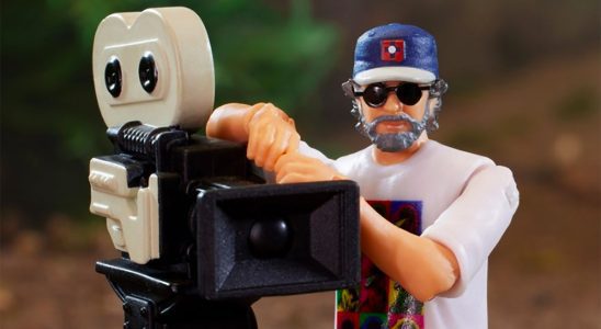 Cool Stuff: Mattel offre au réalisateur Steven Spielberg sa propre figurine Jurassic Park