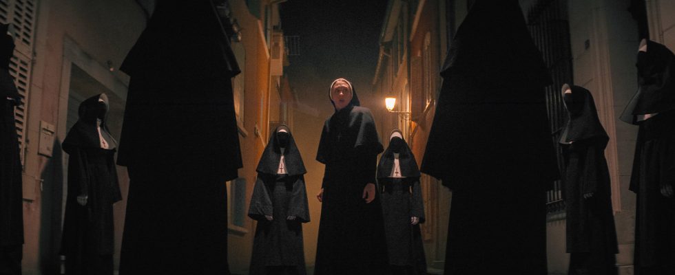 Bande-annonce The Nun 2: Taissa Farmiga reprend ses habitudes dans une suite effrayante