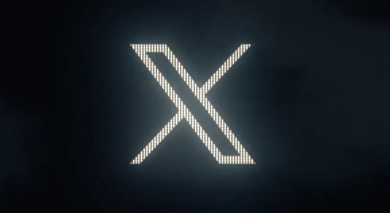 Elon Musk relooke Twitter avec un nouveau logo X