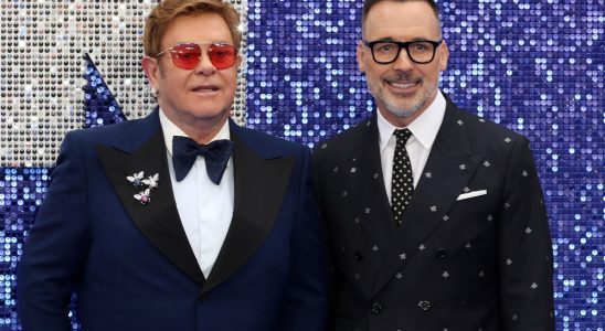 Elton John appelé comme témoin pour la défense de Kevin Spacey lors d'un procès pénal au Royaume-Uni