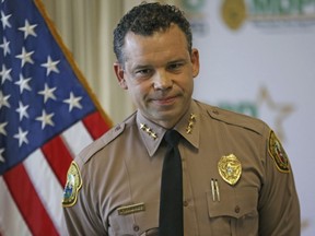 Alfredo, directeur du département de police de Miami-Dade 