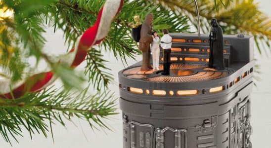L'un des moments les plus sombres de Star Wars est maintenant une décoration de Noël