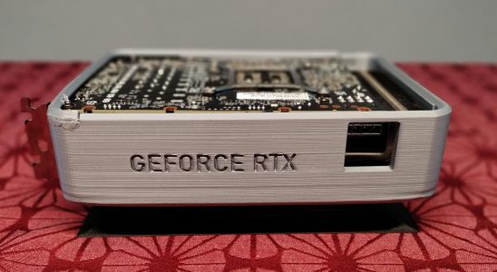 Modder fabrique un GPU Mini-ITX Nvidia Founders Edition