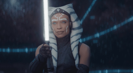 Star Wars: Ahsoka obtient une nouvelle bande-annonce, une date de sortie et le meilleur look à ce jour pour Thrawn de Lars Mikkelsen