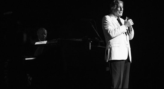 Tony Bennett, chanteur légendaire, est décédé à 96 ans
