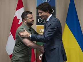 Le premier ministre Justin Trudeau rencontre le président ukrainien Volodymyr Zelenskyy