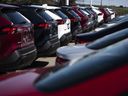 Selon Statistique Canada, les ventes au détail ont augmenté de 1,4 % pour atteindre 66,4 milliards de dollars en janvier, grâce aux gains des concessionnaires de véhicules automobiles et de pièces ainsi que des stations-service.