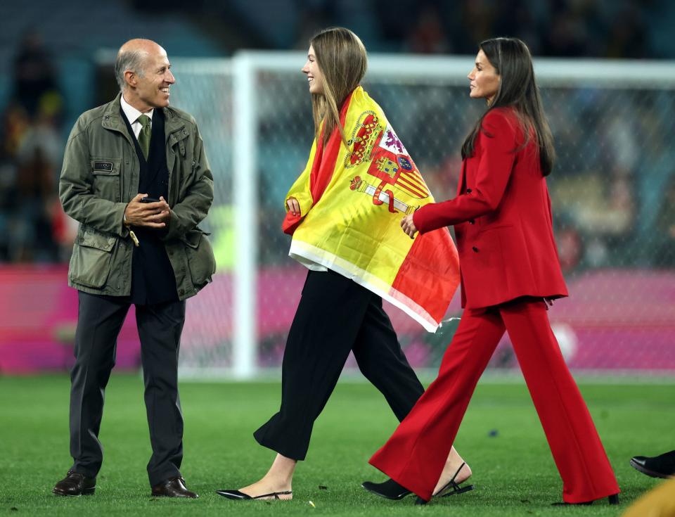 La reine Letizia d'Espagne en Hugo Boss lors de la finale de la Coupe du monde