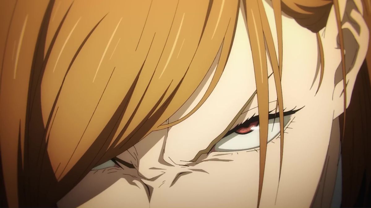 Une image montrant Nobara dans la bande-annonce de la saison 2 de Jujutsu Kaisen. Elle est penchée vers la caméra et a un regard perçant.