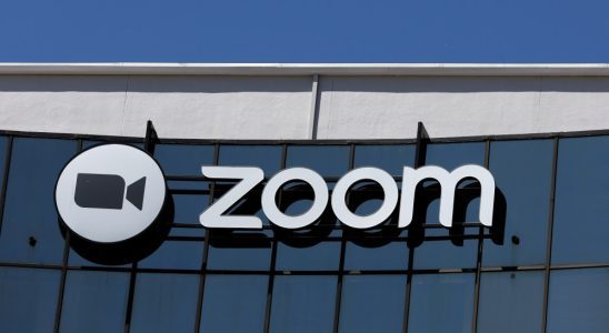 Zoom Video Communications - AI