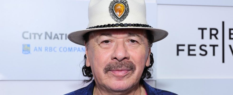 Carlos Santana s'excuse pour ses « commentaires insensibles » sur la communauté transgenre