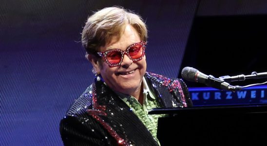 Elton John « de retour à la maison et en bonne santé » après l’automne